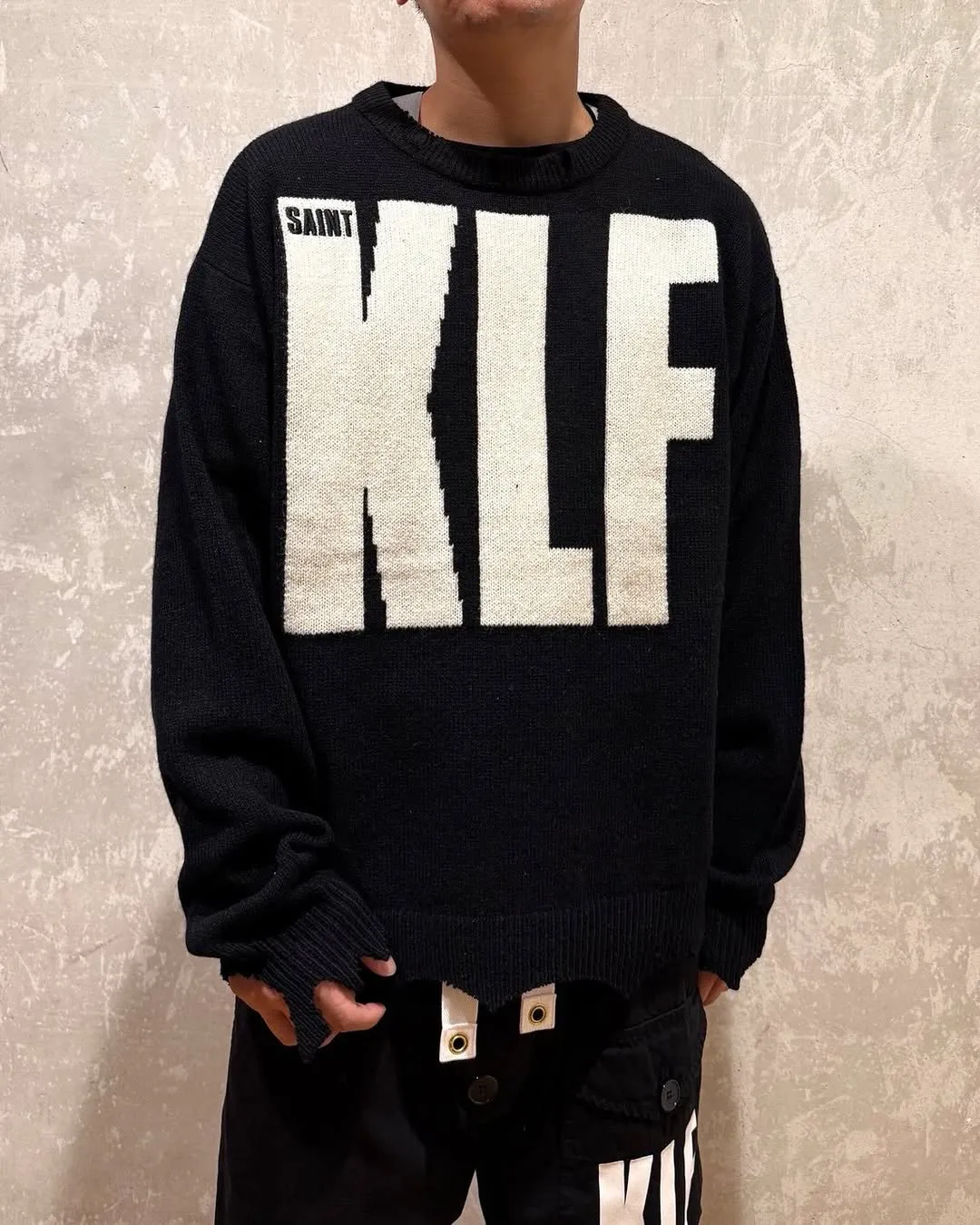 SAINT Mxxxxxx × The KLF KLF_CREW NECK KNIT/BLK KLF joint deconstructed wool sweater, black S-XL, original heel, made of 100% pure wool, natural and warm, wool fabric, dry cleaning or gentle hand washing recommended, completely correct version, customized KLF joint main mark/wash mark, imported special machine embroidery, full three-dimensional, pure hand destruction, deconstructed and shredded